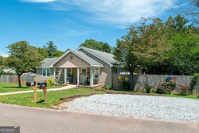 /international/us/105-bypass-road-morganton-ga-110105644620/