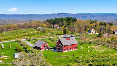 /international/us/60-palazzo-lane-highland-ny-110107627281/