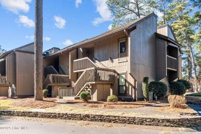 /international/us/10-pine-tree-road-pinehurst-nc-110103811675/