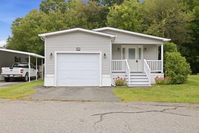 /international/us/50-highland-street-taunton-ma-110110351482/