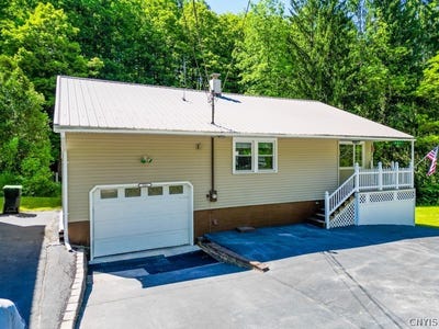 /international/us/601-spinnerville-gulf-rd-n-ilion-ny-110108608065/