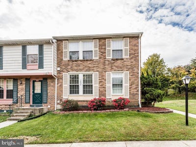 /international/us/7690-mandan-road-greenbelt-md-110108208492/