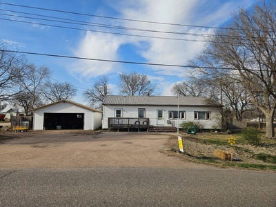 /international/us/2517-13th-street-central-city-ne-110107172661/