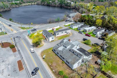/international/us/4-depot-street-east-wareham-ma-110108380178/
