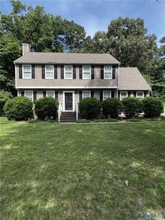 /international/us/10167-drawbridge-court-mechanicsville-va-110108654385/