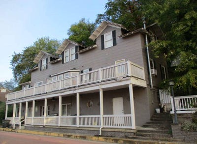 /international/us/240-jefferson-st-nelsonville-oh-110101547431/?lang=en