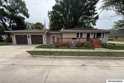 /international/us/903-n-kentucky-mason-city-ia-110108849231/
