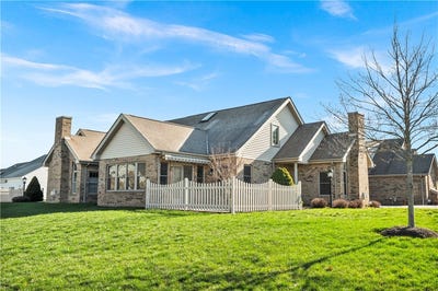 /international/us/7016-berringer-court-coraopolis-pa-110108169303/