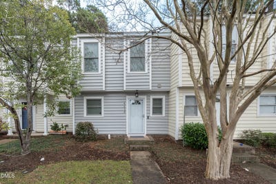 /international/us/4418-roller-court-raleigh-nc-110107574928/