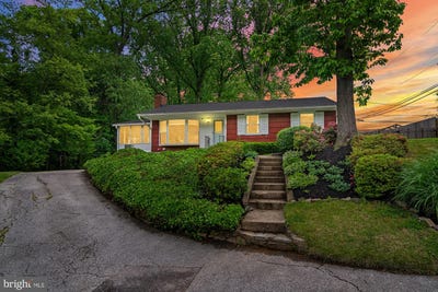 /international/us/8805-littlewood-parkville-md-110108339233/