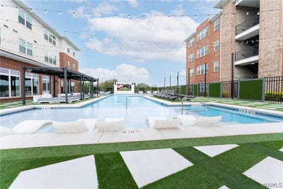 /international/us/680-6th-avenue-ne-tuscaloosa-al-110120551873/