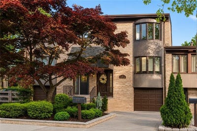 /international/us/46-claradon-lane-staten-island-ny-110108477541/