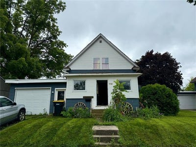 /international/us/110-e-flynn-street-redwood-falls-mn-110100976961/
