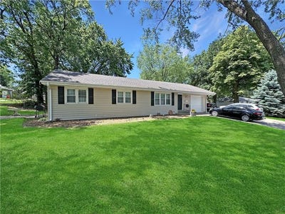 /international/us/2221-n-23rd-street-lexington-mo-110099555245/