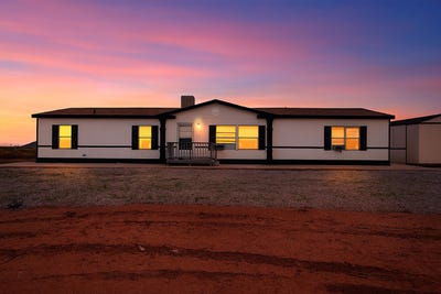 /international/us/39-calle-del-llano-laguna-nm-110101040870/?lang=zh-tw