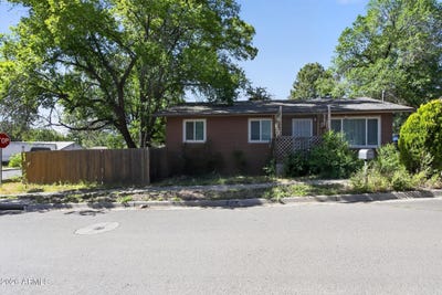 /international/us/2029-n-west-street-flagstaff-az-110108416742/