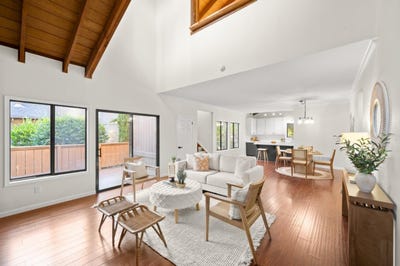 /international/us/5904-oak-ave-carmichael-ca-110108889814/
