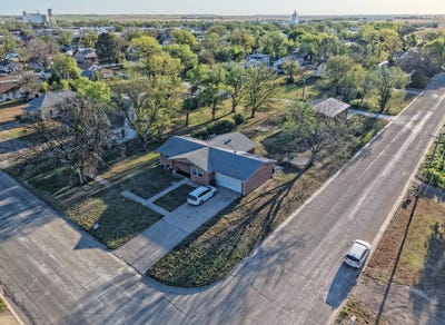 /international/us/334-s-3rd-st-osborne-ks-110107262184/