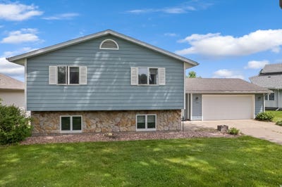 /international/us/206-skyline-heights-wabasha-mn-110107747203/