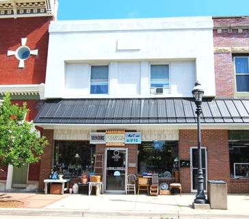 /international/us/19-e-main-street-fremont-mi-110100693711/