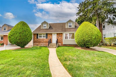 /international/us/578-northern-parkway-uniondale-ny-110109582359/