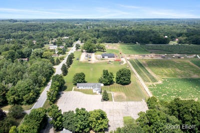 /international/us/8546-whitneyville-avenue-se-alto-mi-110101501354/