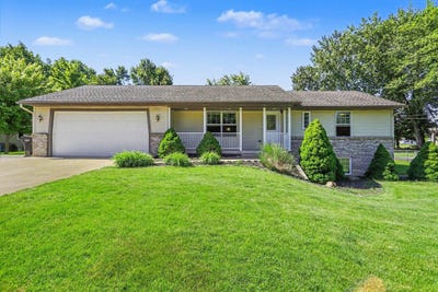 /international/us/1716-143rd-avenue-dorr-mi-110108798491/