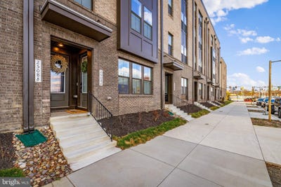 /international/us/2508-w-peninsula-drive-baltimore-md-110106504114/