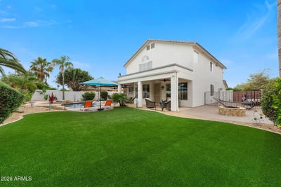 /international/us/2055-s-marble-street-gilbert-az-110107825482/
