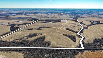 /international/us/155th-redding-ia-110105284858/