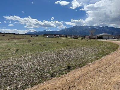 /international/us/trappers-trail-dr-colorado-city-co-110082804831/?lang=zh-tw