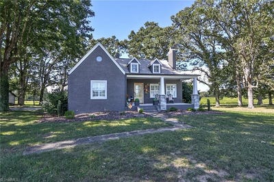 /international/us/2659-us-highway-21-hamptonville-nc-110110371313/