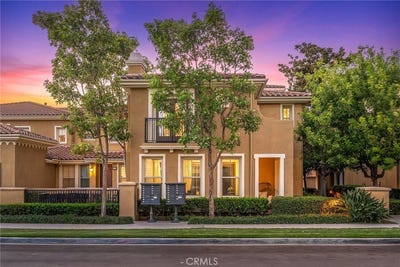 /international/us/191-wild-lilac-irvine-ca-110120770393/