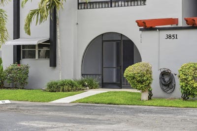 /international/us/3851-nw-84th-avenue-sunrise-fl-110107908007/