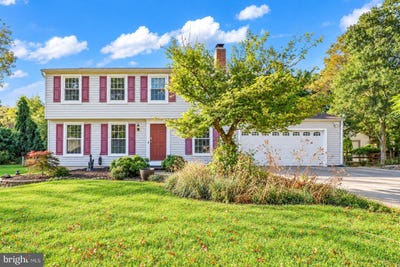 /international/us/12339-folkstone-drive-herndon-va-110120452058/