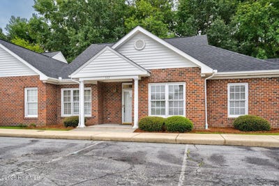 /international/us/117-irene-court-rocky-mount-nc-110120418158/
