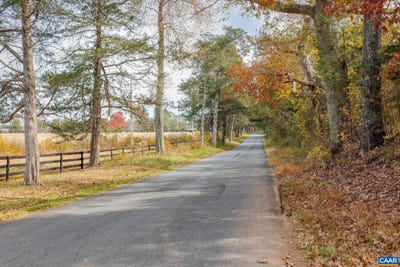 /international/us/coles-rolling-rd-lot-5-scottsville-va-110109338665/