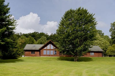 /international/us/464-kelly-estates-fairmount-city-pa-110119590731/