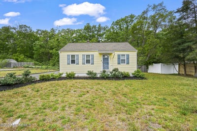 /international/us/352-leeward-avenue-beachwood-nj-110108716011/