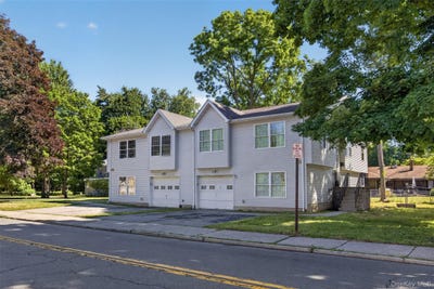 /international/us/41-genung-street-middletown-ny-110108820198/