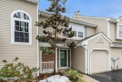 /international/us/405-aberdeen-lane-toms-river-nj-110106228717/