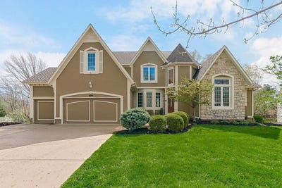 /international/us/12621-stearns-street-overland-park-ks-110107154731/