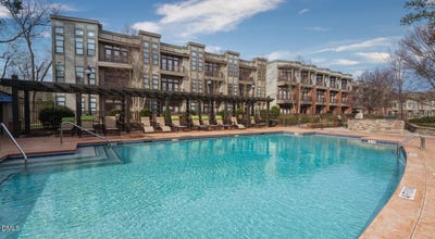 /international/us/200-perkins-drive-chapel-hill-nc-110105872064/