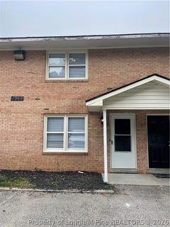 /international/us/4959-c-galveston-drive-fayetteville-nc-110108300376/