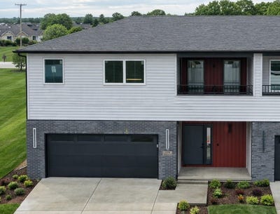 /international/us/379-larkspur-lane-normal-il-110107152912/
