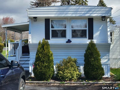 /international/us/199-g-street-groton-ct-110107407422/