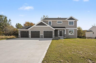 /international/us/round-boulder-drive-lot-5-sand-lake-mi-110120636162/