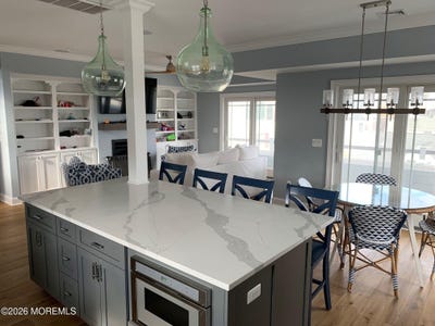 /international/us/15-s-surf-road-lavallette-nj-110106432144/