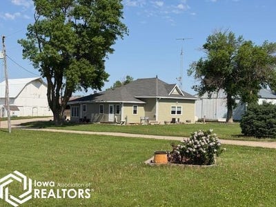/international/us/1965-deer-avenue-corwith-ia-110106730741/