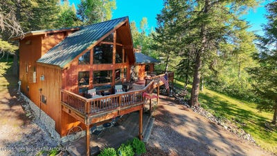 /international/us/672-spruce-drive-star-valley-ranch-wy-110100451522/
